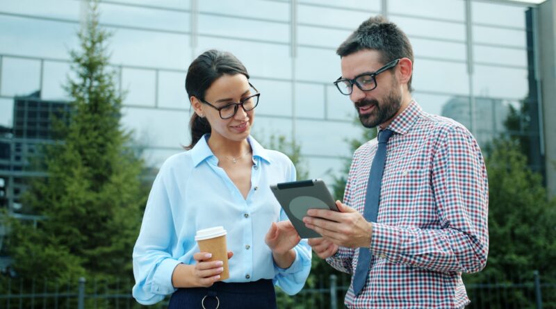 La nuova rubrica di Business & Società